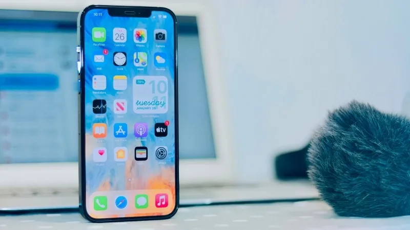 H&agrave;ng h&oacute;a c&ocirc;ng nghệ cao